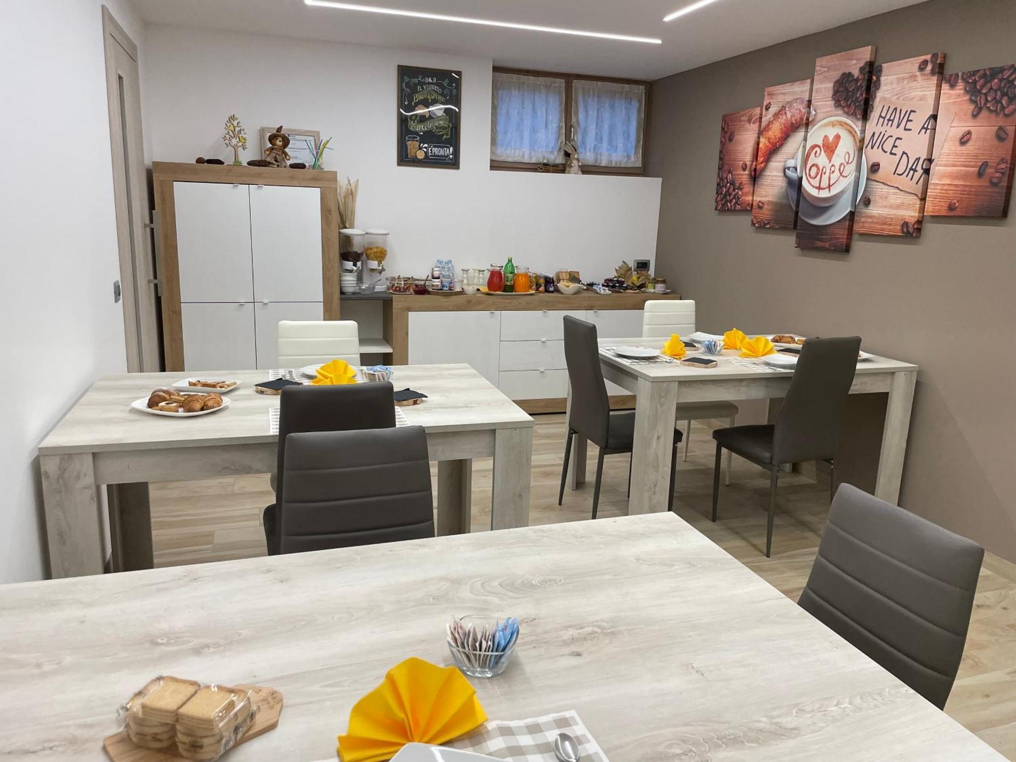 Il Vigneto Bed & Breakfast Castione Andevenno Luaran gambar