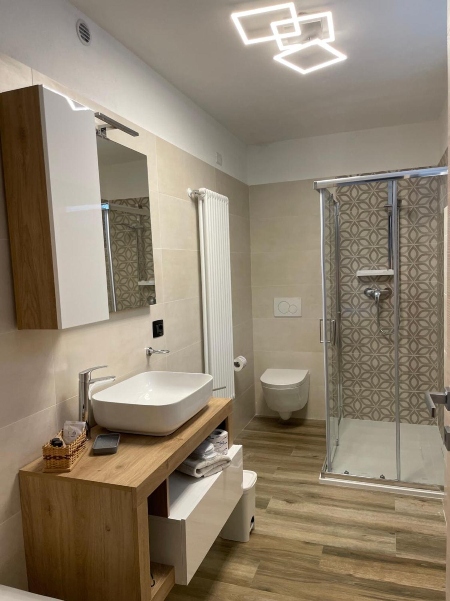 Il Vigneto Bed & Breakfast Castione Andevenno Luaran gambar